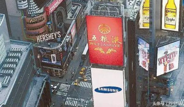 只要70元，就能像郑爽在纽约繁华地段露个脸？揭秘时代广场生意经