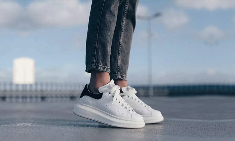 最高版本gucci小白鞋,gucci今年最流行的小白鞋