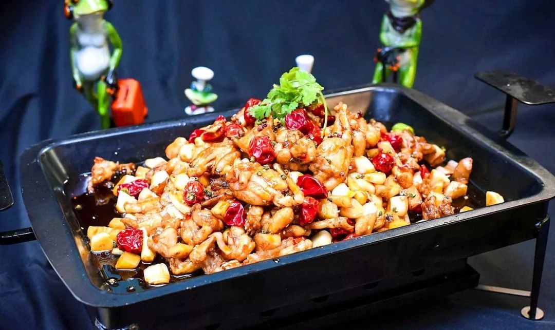 「楚驾·食」又到了夏天无店可约？等等，这15家焖锅发现新天地！