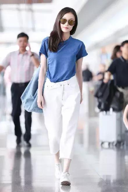 宽松t恤配阔腿裤慵懒,想要腿变长