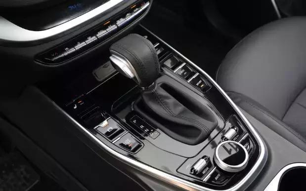 东南dx7发动机和变速箱,东南dx7更换发动机多少钱