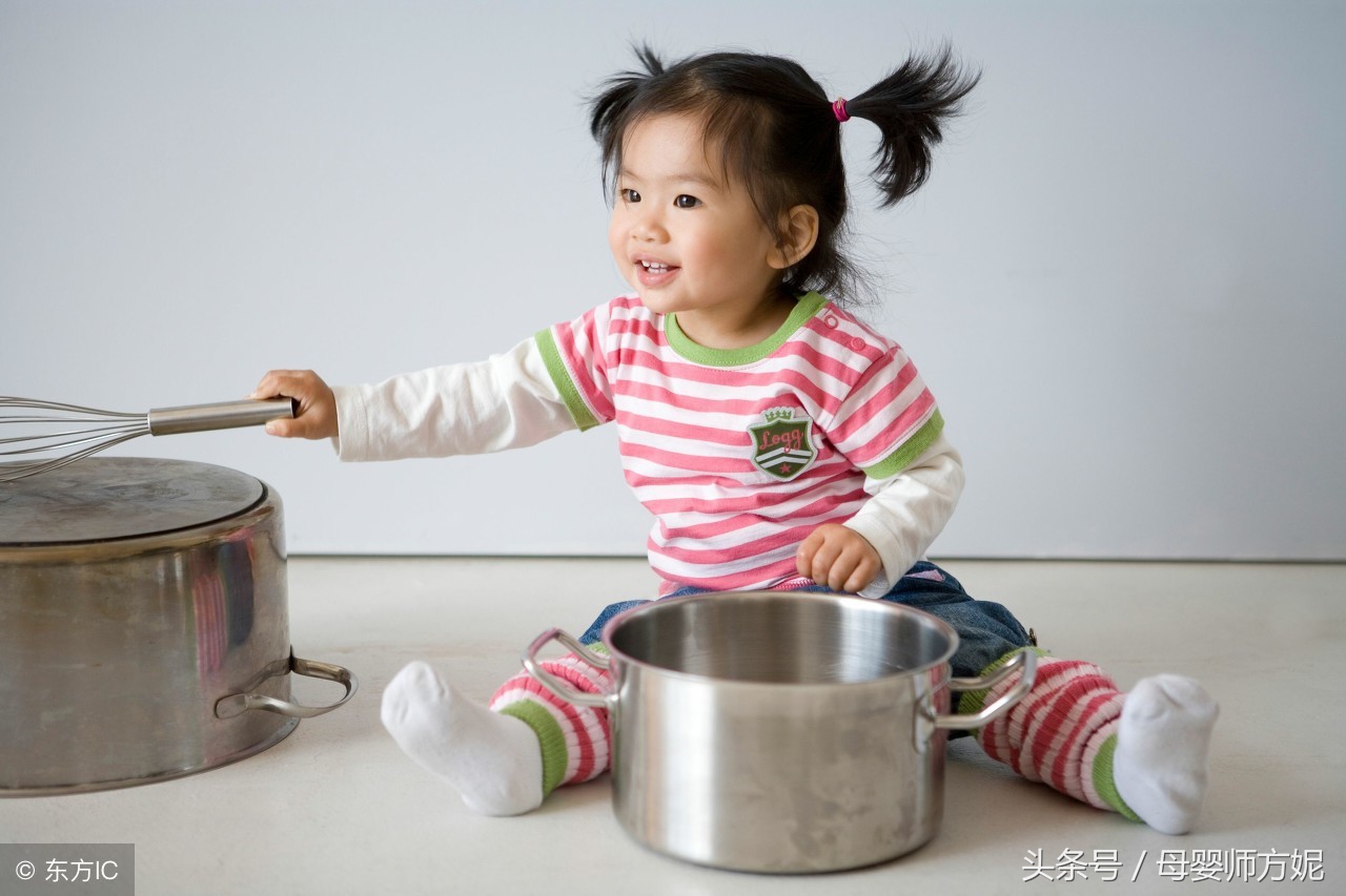 4岁宝宝尿裤子怎么解决,孩子尿裤子不同家长做法