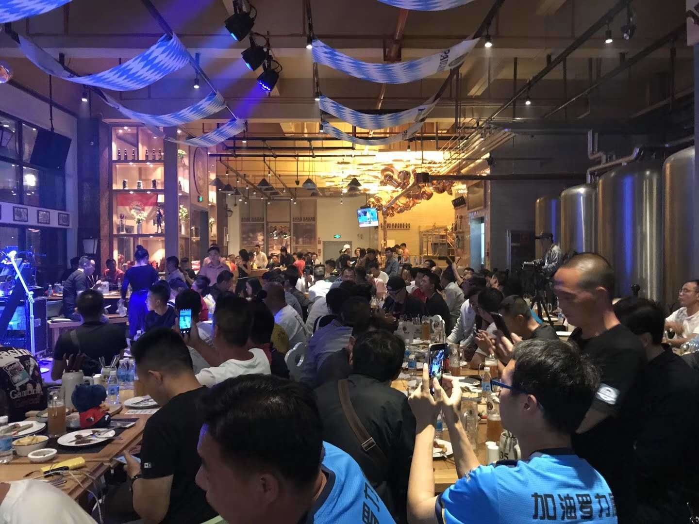 绮鹃吙鍟ら厭涓婚娲诲姩,绮鹃吙涓婚娲诲姩