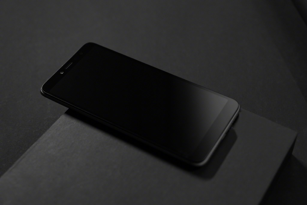 拍照既好性能也好的红米手机,照相性能最好的红米手机