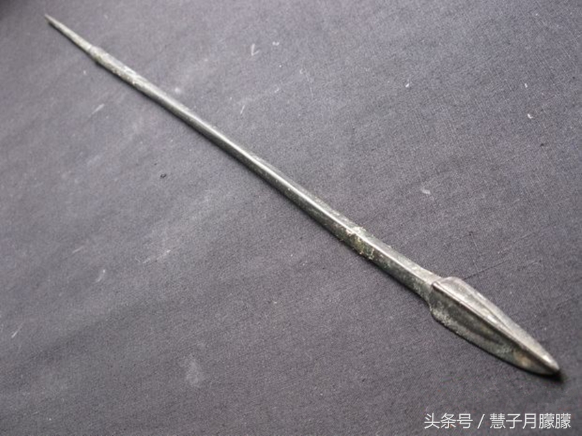 古代箭多厉害？一种专门射马，一种一箭贯穿二甲兵，一种射中则死