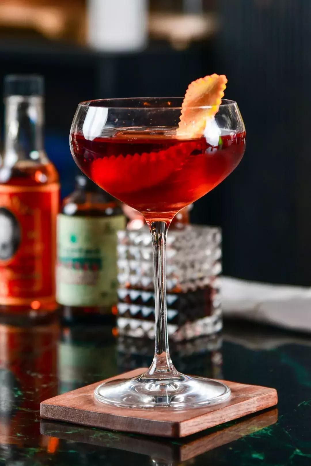 古建筑林立的五大道HIVE06ART更像是一家日本当代艺术博物馆