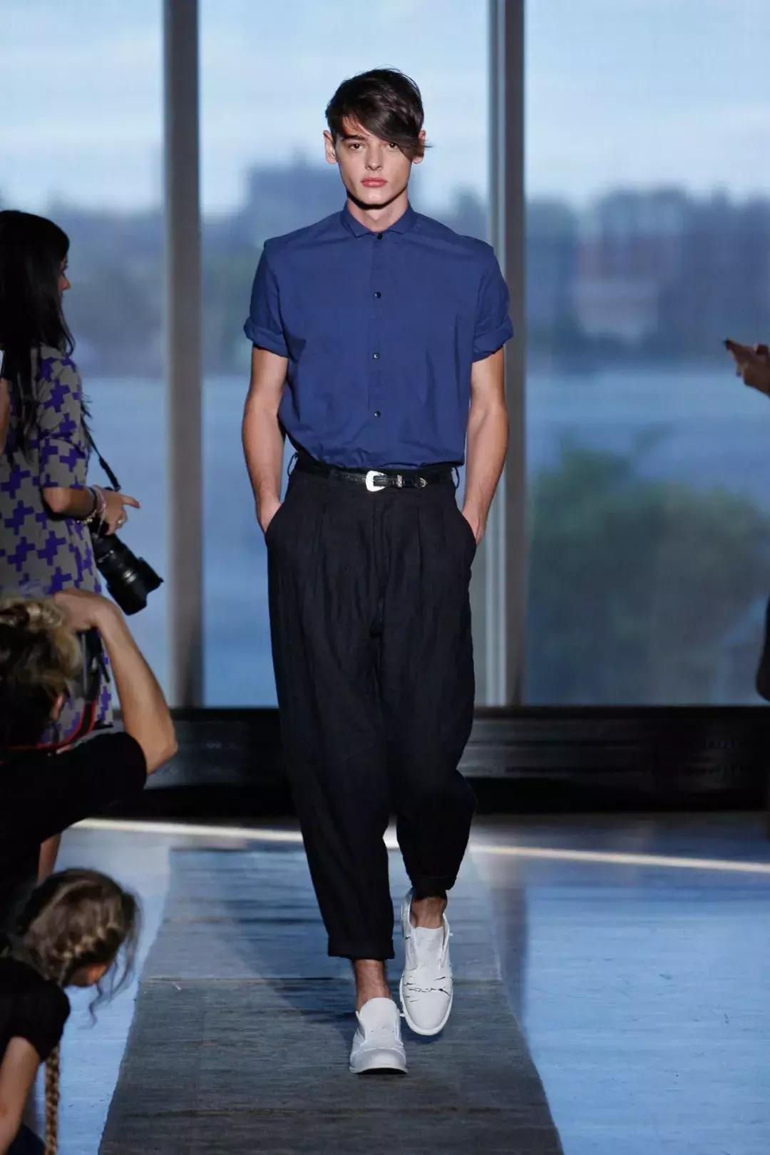 自从穿好「高腰裤」,我长高了十厘米