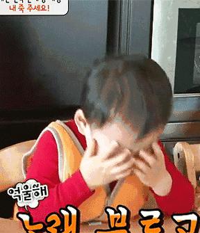 天天给宝宝洗澡对身体有害吗,给宝宝天天洗澡怎么还臭