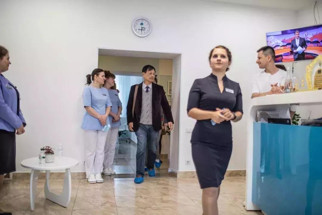 乌克兰神针成*局骗**？中国富豪为它花60万续命，有人却因此患脑瘤