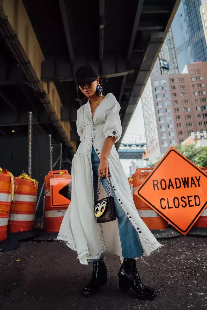 今年流行穿裤子还是裙子呢,今年流行裤子裙子一起穿