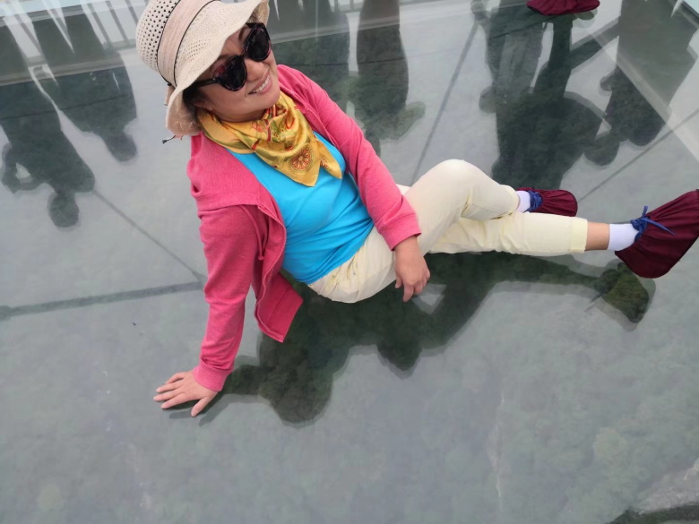 香港人组团游张家界,姐妹相约张家界三日游