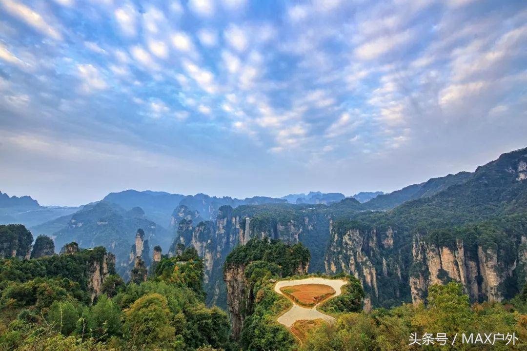 抖音上值得去的旅游景点,五色神湖景区