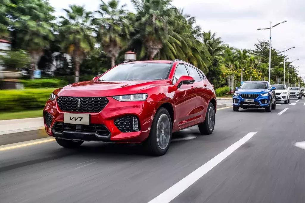 WEY联手C罗跨界合作“英雄联盟”初放光彩