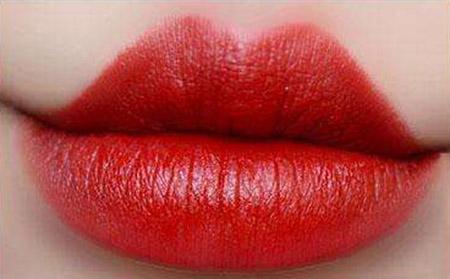 唇膏平价好物推荐最新,性价比超高的唇膏推荐