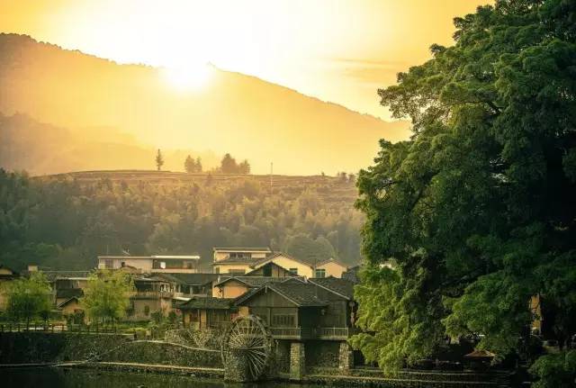 福建土楼为什么令人叹为观止,福建土楼最吸引人的地方