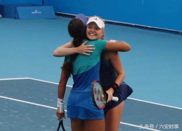 金安公开赛首项冠军产生蕾娜/达特女双折桂