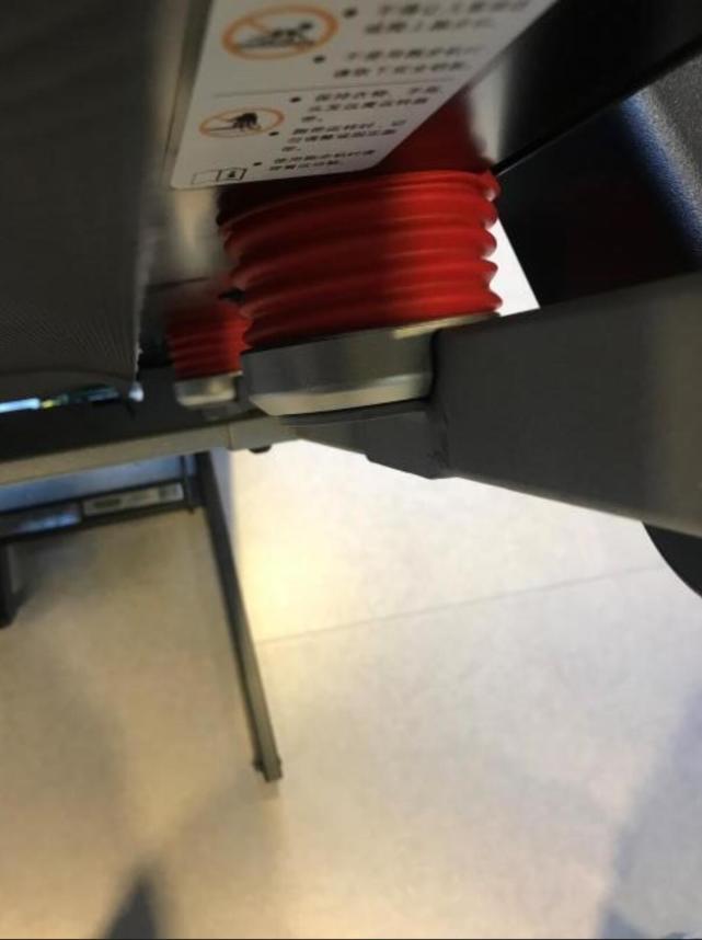 跑步机爱康和舒华哪个牌子好,爱康跑步机百乐福