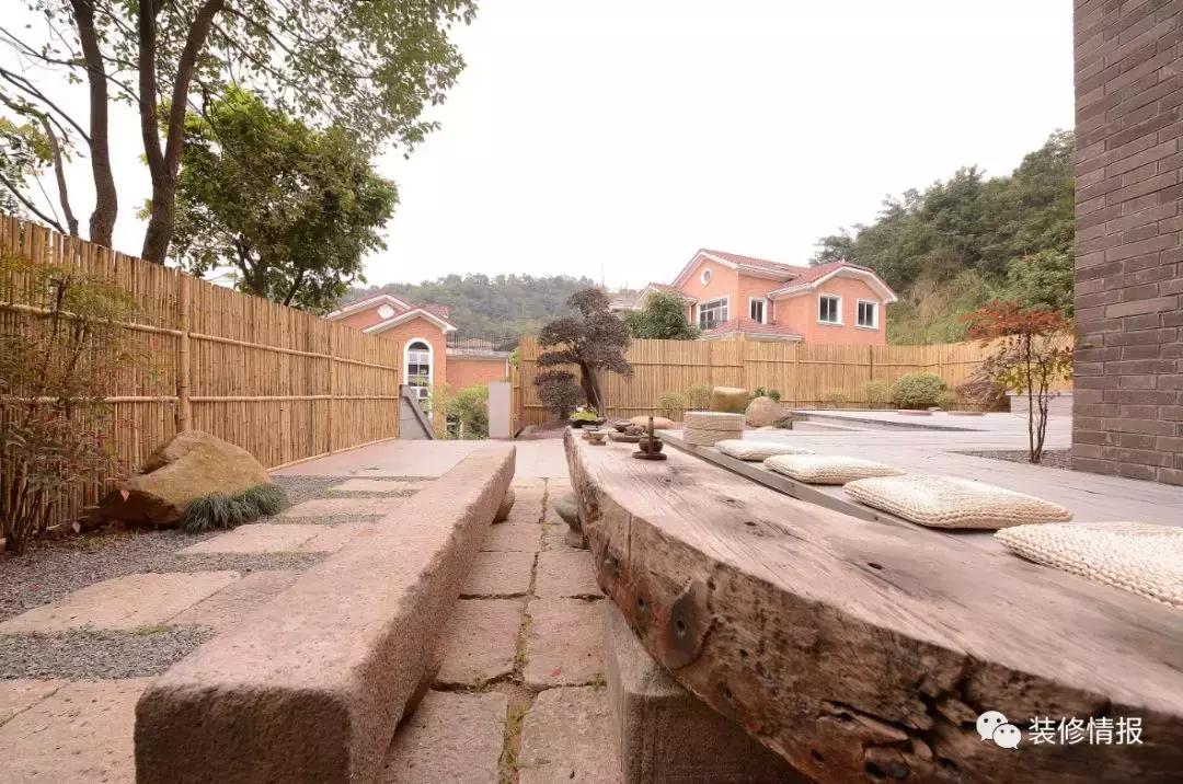 青山绿水石阶竹篱,这样的家谁会不喜欢?