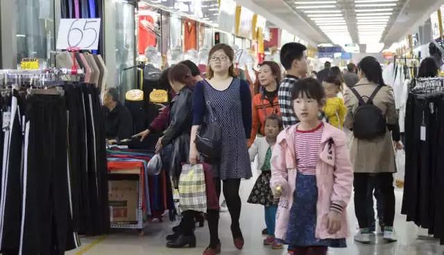 国际商贸城和荷花池,荷花池和国际商贸城哪里便宜