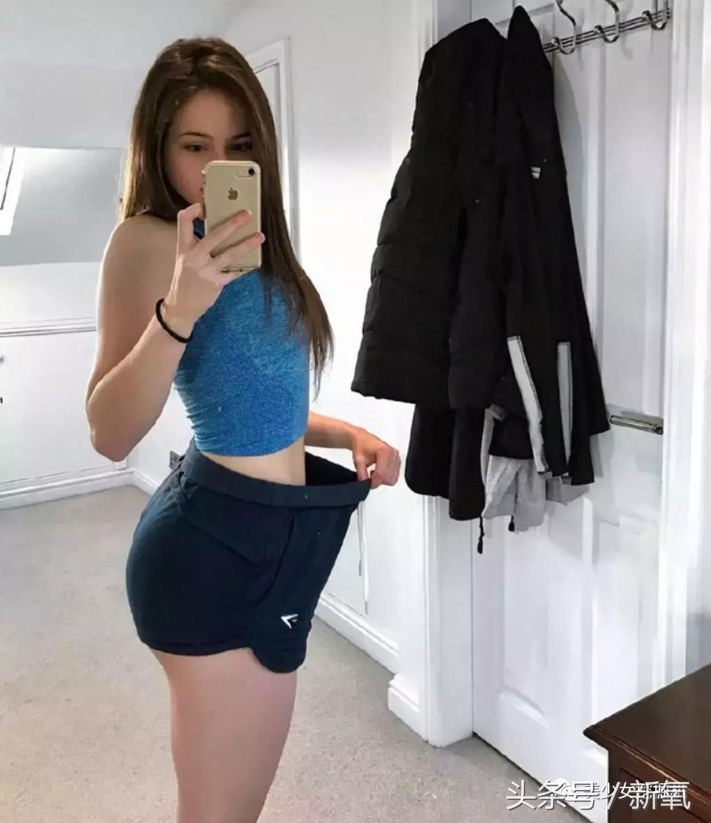 巴西真人芭比16岁开始疯狂整形40次，最后把胸整成了足球场