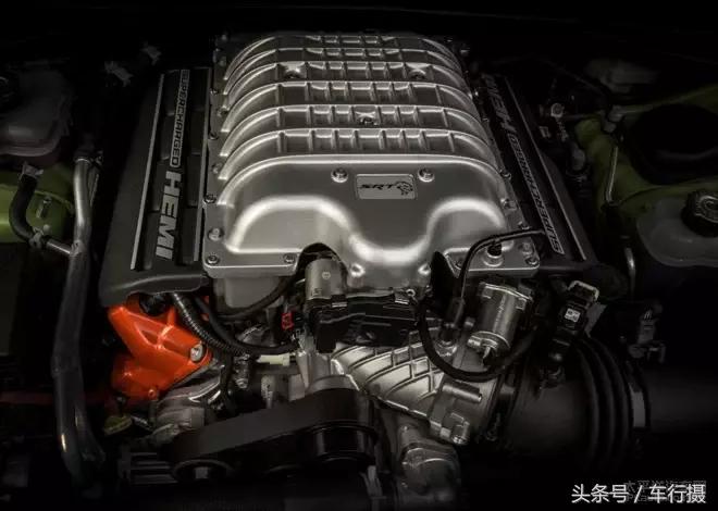 道奇挑战者新款旧款对比,道奇挑战者怀旧款有什么亮点