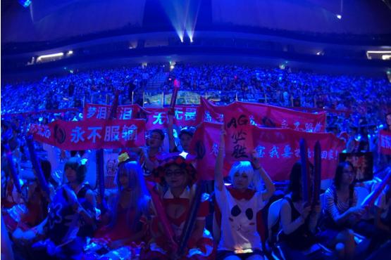 閾舵渤鎴樿埌姊︽唱瀹屾暣瑙嗛,閾舵渤鎴樿埌鍐嶆闄ㄨ惤