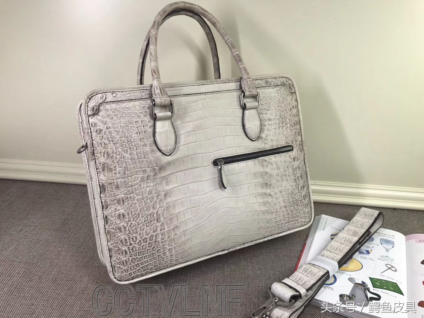 大幂幂爱编发,大幂幂爱的供养