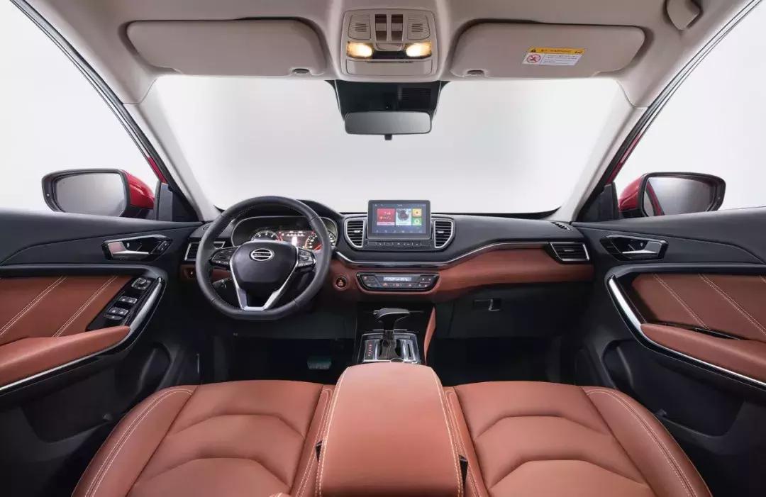 一汽奔腾r9试驾视频,一汽奔腾r9介绍