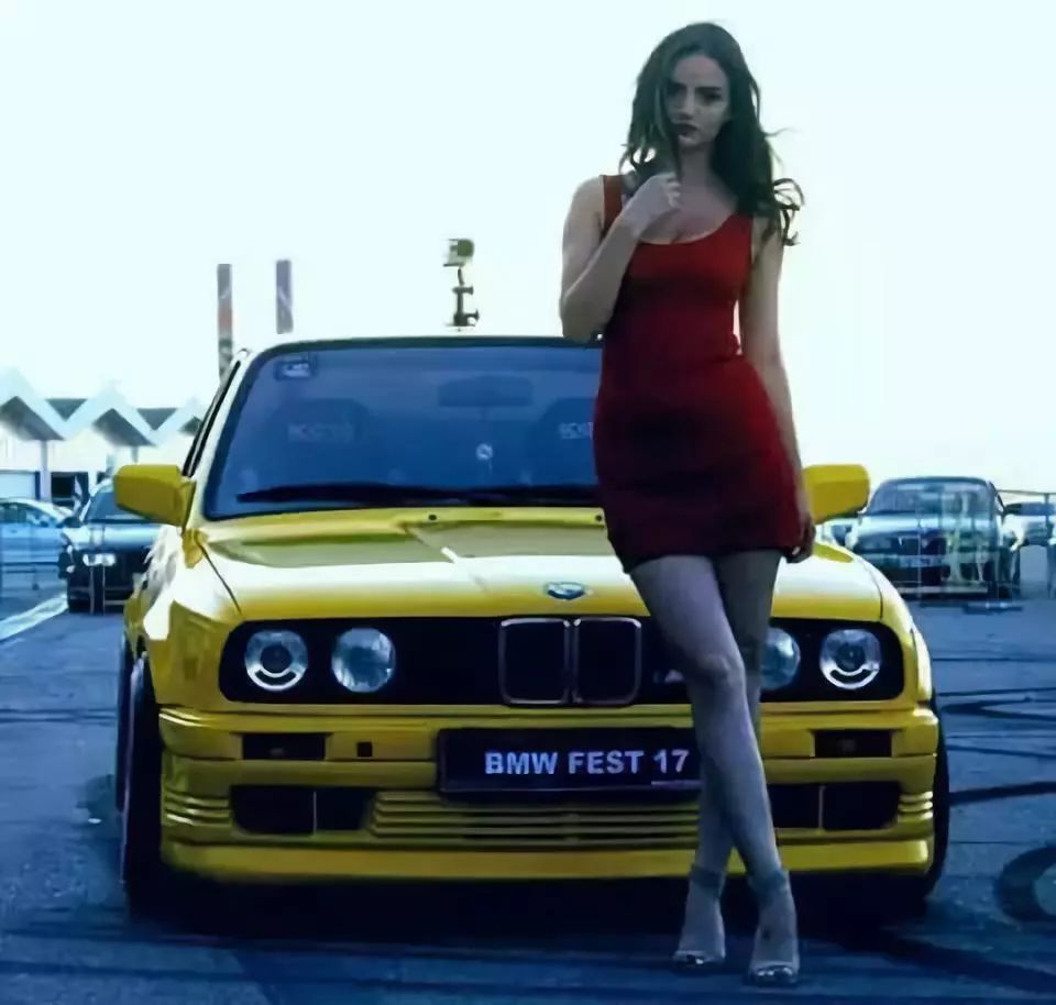 如何让女朋友买宝马,如果一个女人不给你买宝马