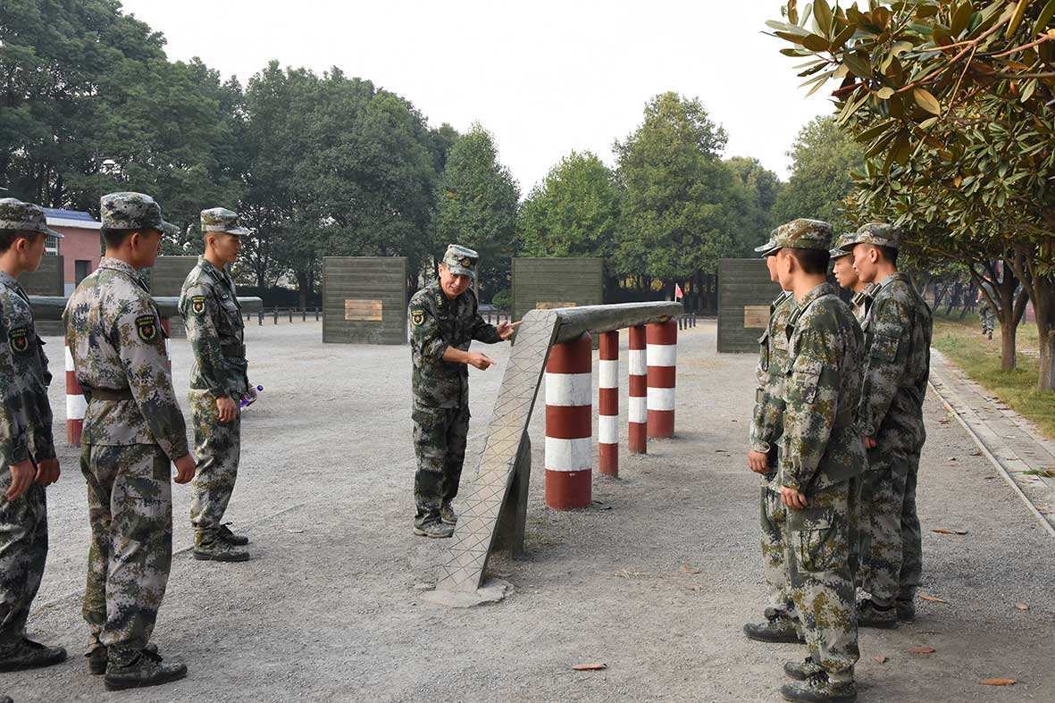 400米障碍单个障碍讲解,400米障碍怎么过图解