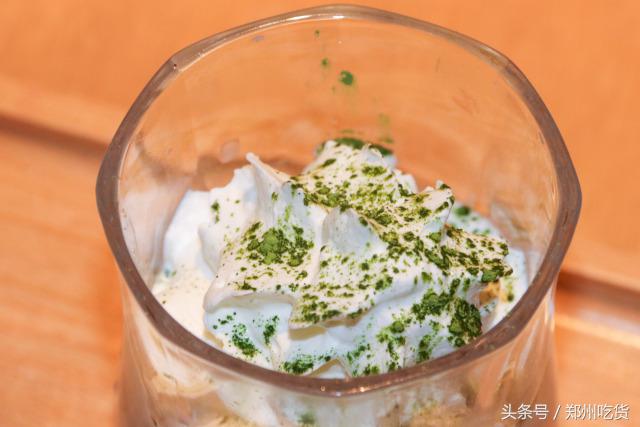 网红茶饮的鼻祖级大佬来熙地港啦，还有买一赠一！