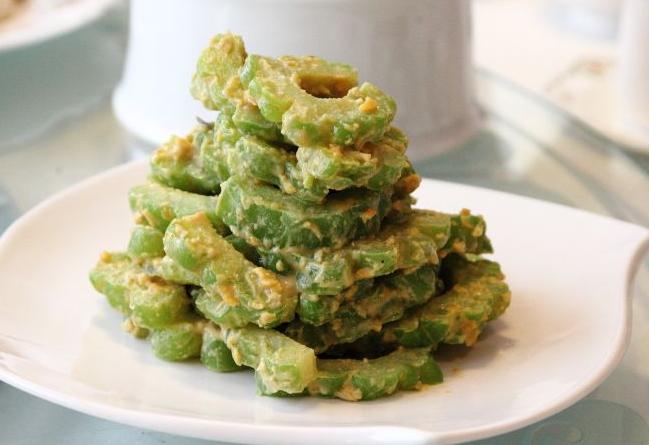 清热又祛暑的苦瓜家常做法,天热要多吃苦瓜教你新吃法