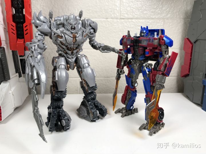 ss威震天飞机,ss油罐威震天测评