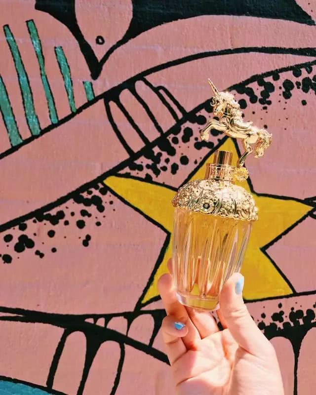 夏天用香水让你更加有魅力,这个夏天用的清爽香水