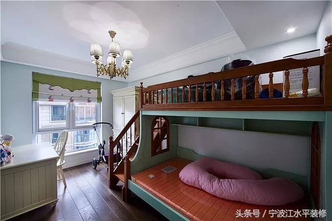 儿童两层床怎么选,两个孩子双人床怎么选