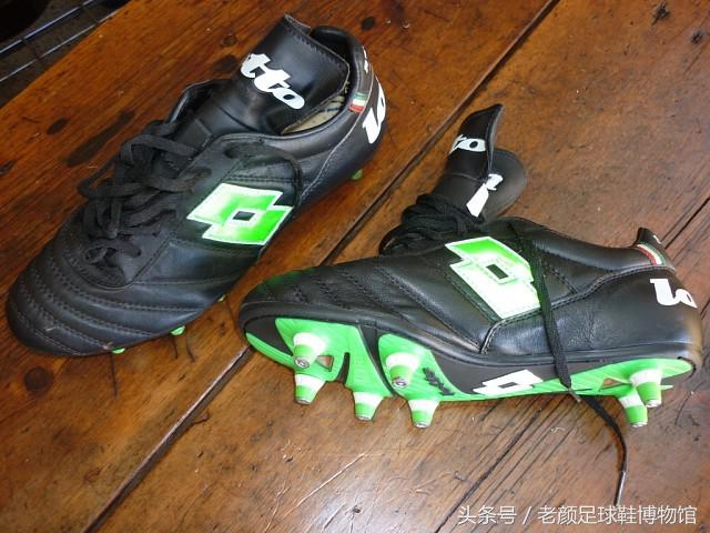 02年世界杯足球鞋回顾,世界杯最火前十的足球鞋