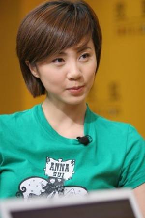 多多妈前后照片对比,多多妈照片大全