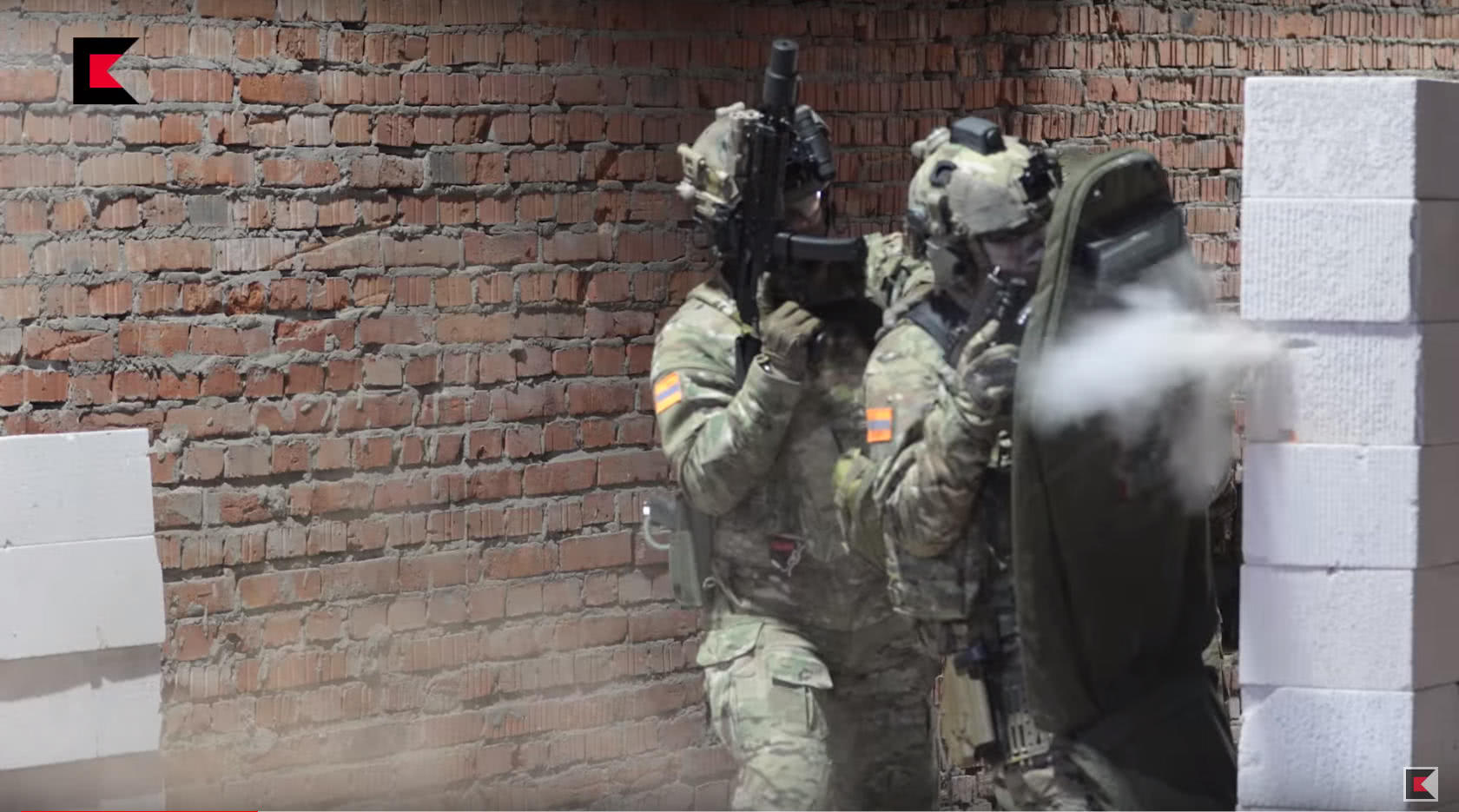 战斗民族cqb战术,cqb战术vs陆军