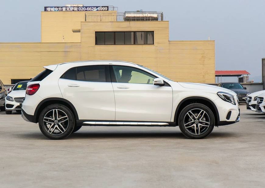 奔驰GL*级A**，行驶了410公里，看看车主是怎么说的！