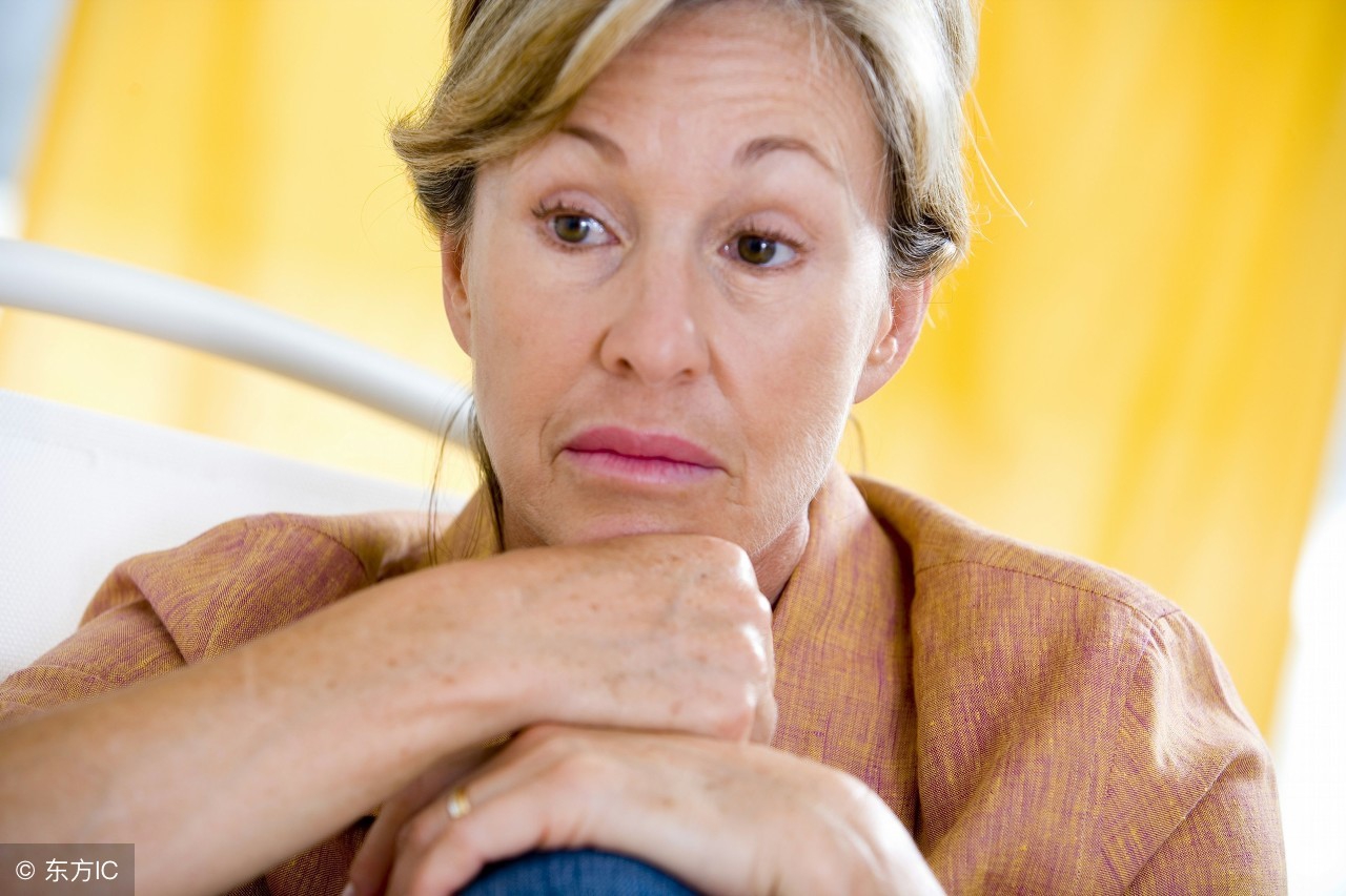 更年期引发的三种远期的并发症,更年期都有哪些症状给你解答