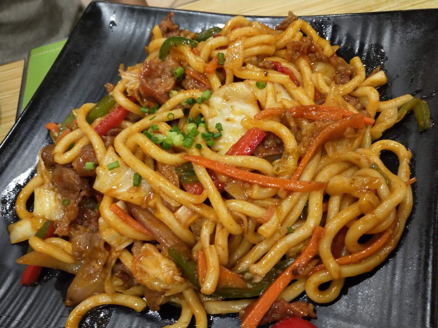 柳州必吃餐厅排行榜前十,柳州市适合10-15人聚会的餐厅团购