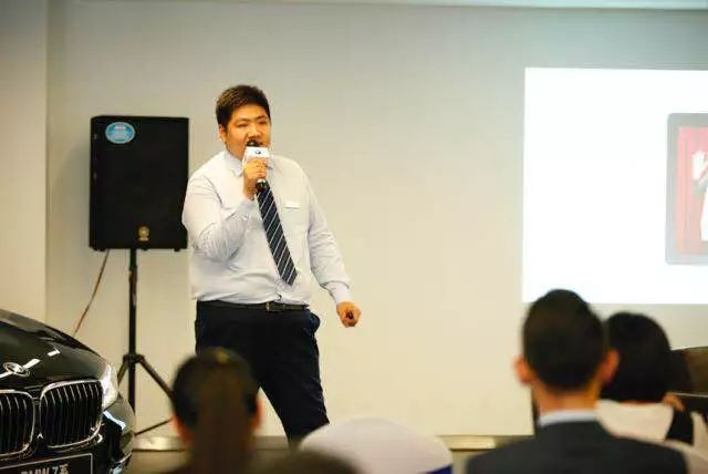 在温哥华、*藏西**、苏州、厦门、北京卖宝马是怎样的体验？