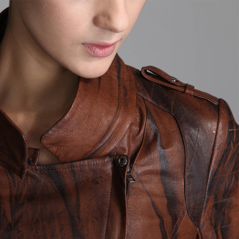 衣柜里的皮衣发霉怎么办,发霉皮衣洗完怎么收藏