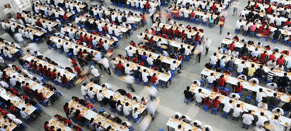 富士康股票内部认购,富士康战略配售大规模锁定股票