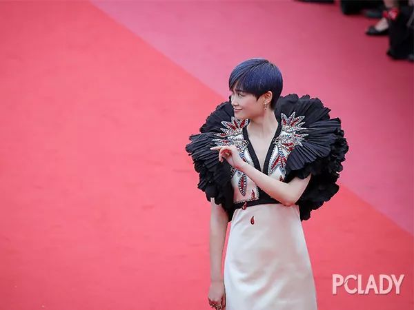 李宇春所有的综艺节目,李宇春四次春晚