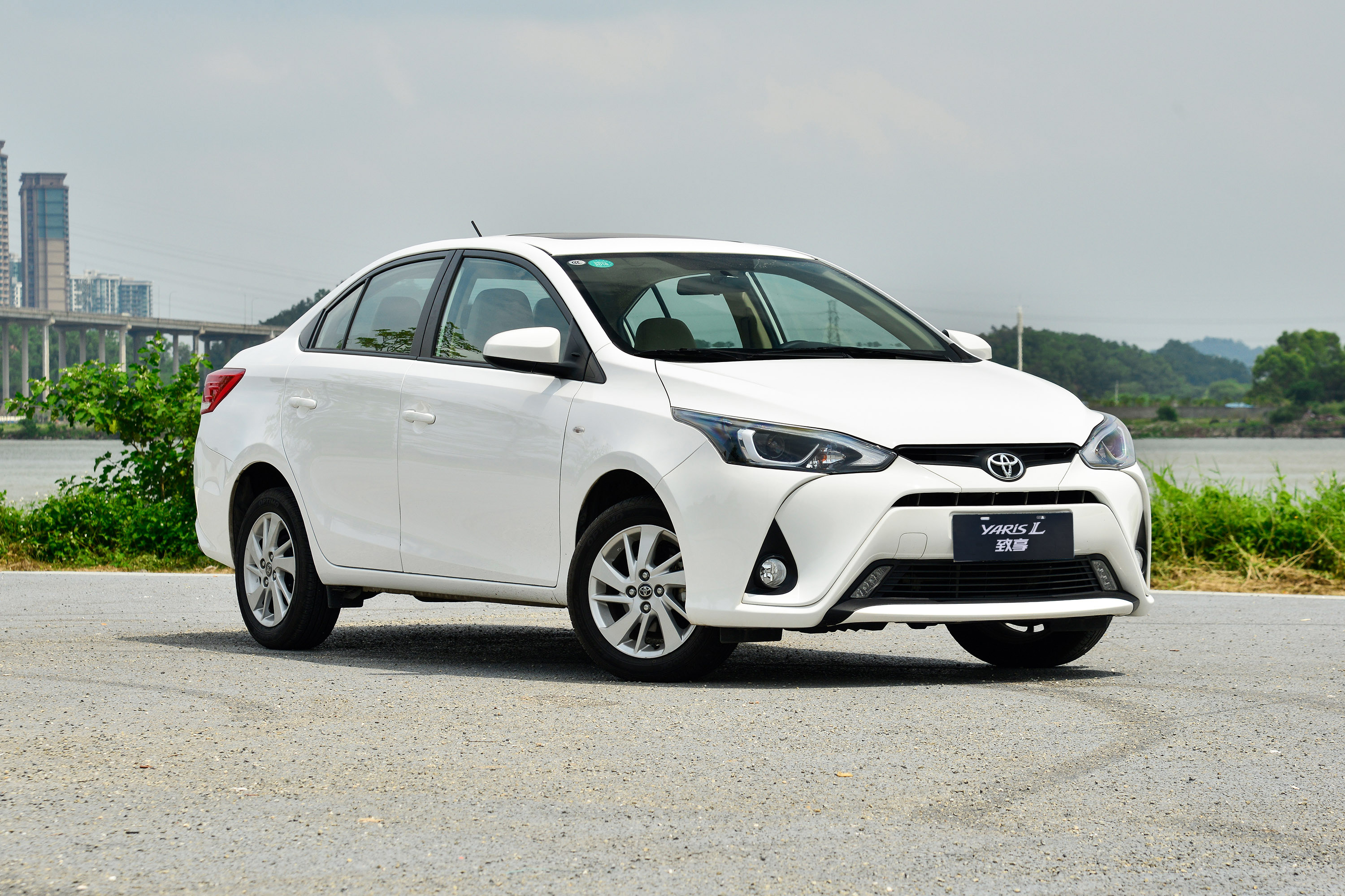 yarisl致享的缺点,yarisl致享提车