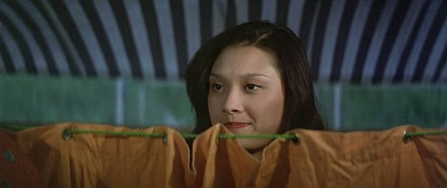 他将周星驰、成龙、李小龙踩在脚下,有例为证!