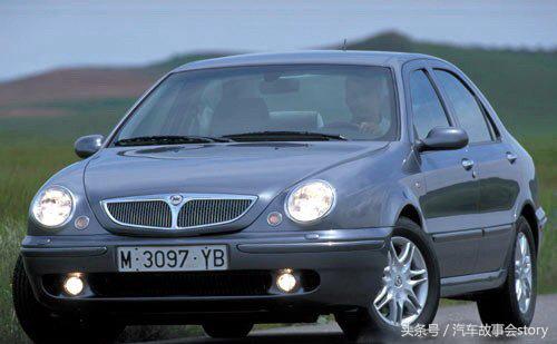 风靡中国13年的奇瑞QQ停产，开小车让人瞧不起是它没落的原因吗？