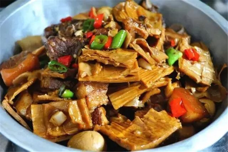 竹笋和什么菜炒比较好吃,竹笋搭配什么菜好吃