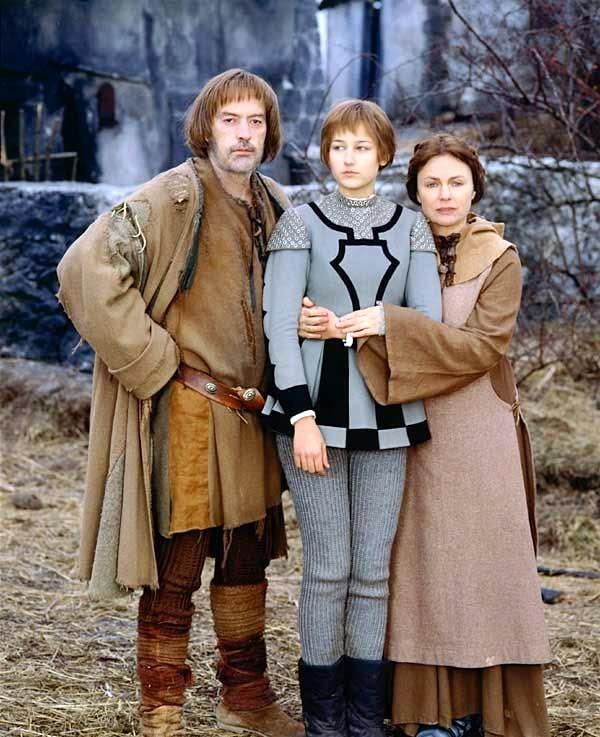 圣女贞德的历史事迹,圣女贞德有没有参与百年战争